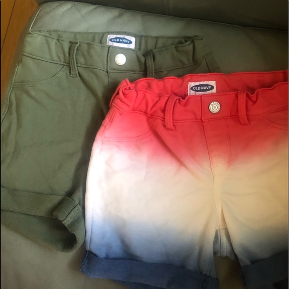 Old Navy Other - Old Navy shorts adjustable waist Size M